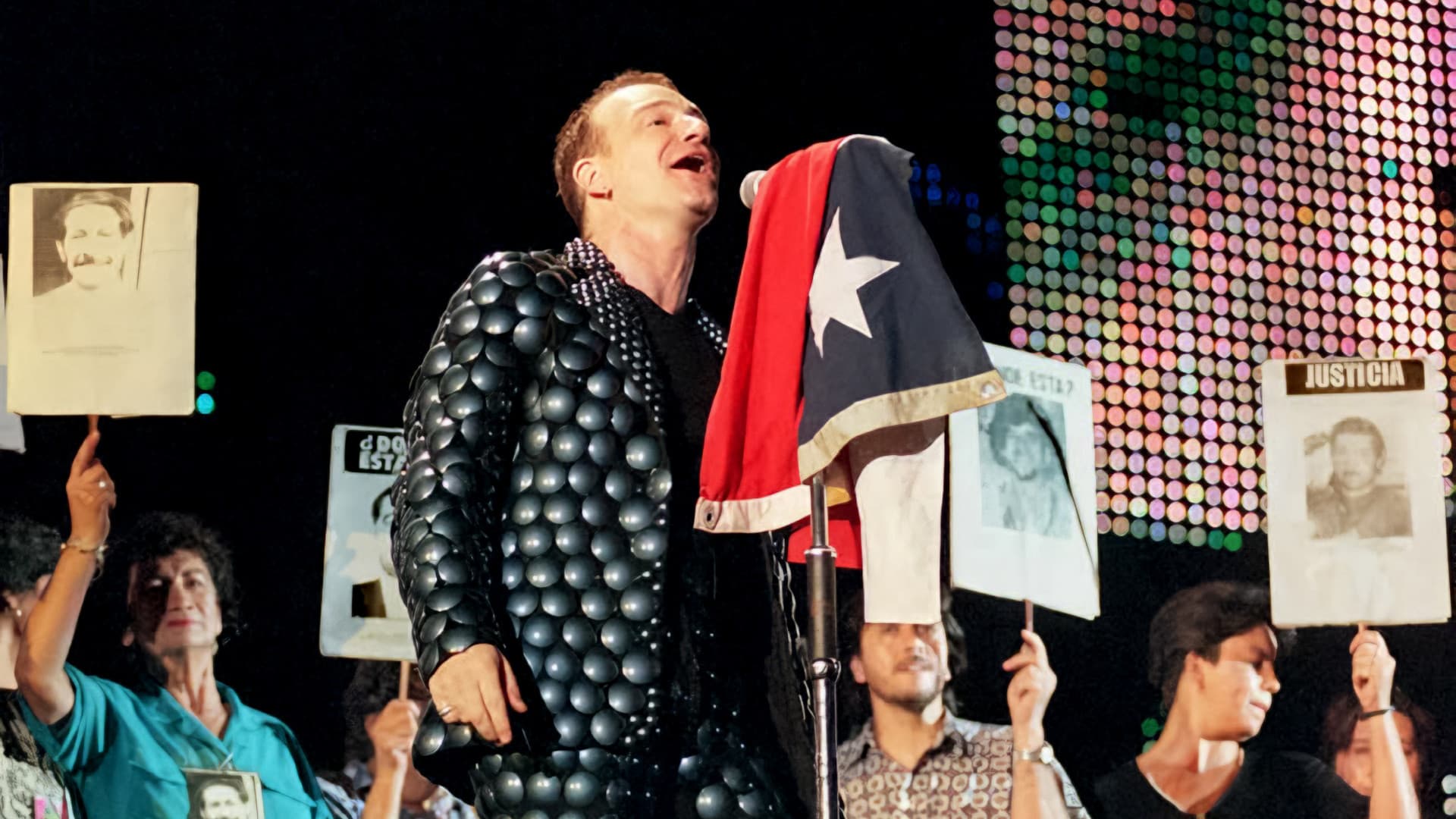 U2: Live from Santiago 1998 backdrop