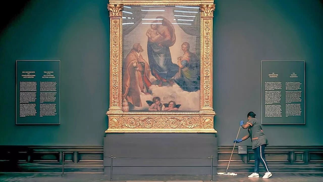 Raffael – Ein sterblicher Gott backdrop